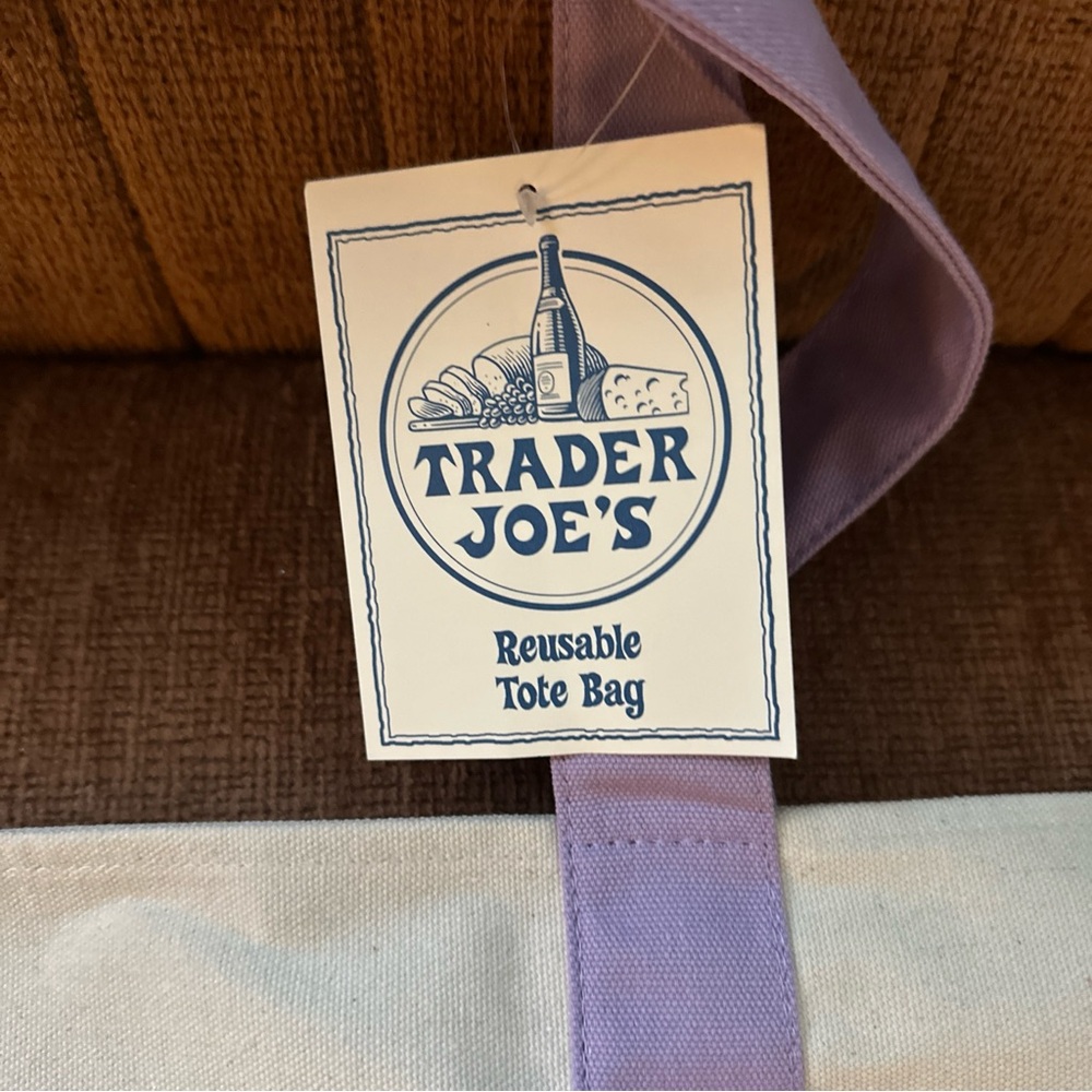 NWT Large Lavender Trader Joe’s Canvas Limited Release Tote Shopping Bag - Picture 3 of 6